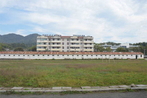 蓝*的挚爱-良时智能捐赠晓天中学